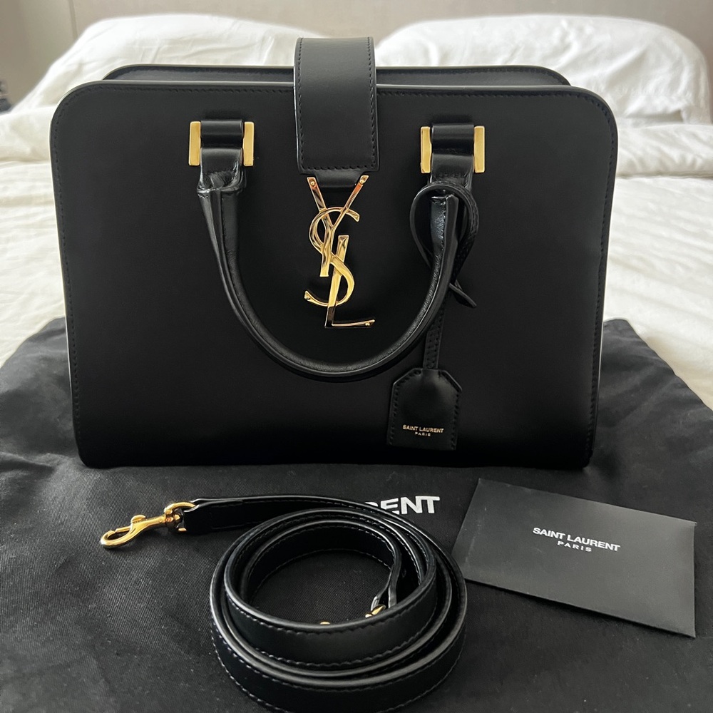 Saint Laurent Cabas Black Tote with Crossbody Chain